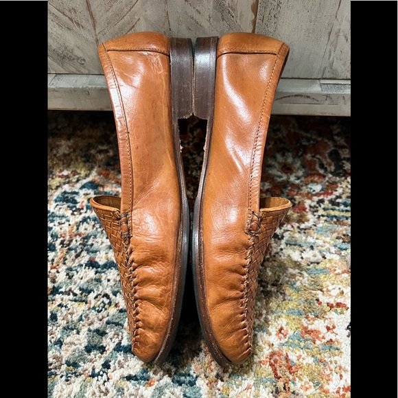 ST. VINCENT Allen Edmonds - Picture 5 of 14